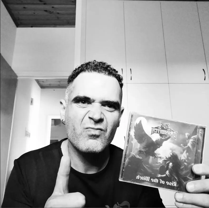 Dino and Graywitch part ways Graywitch Official Dinos Photo